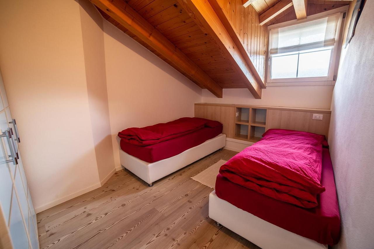 Ferienwohnung Attico In Centro A Folgaria Exterior foto